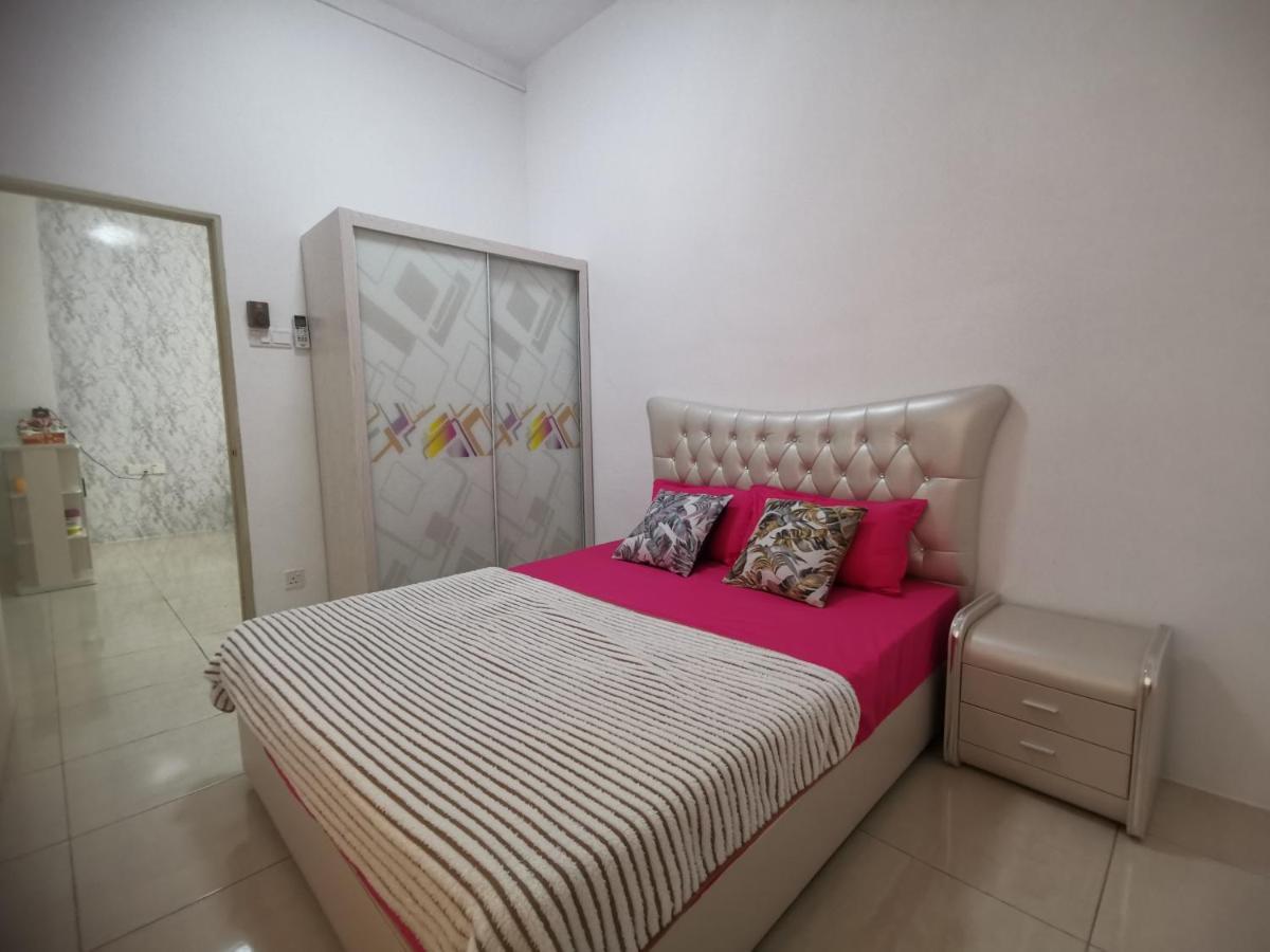 Appartement avec 3 chambre Kuah Extérieur photo